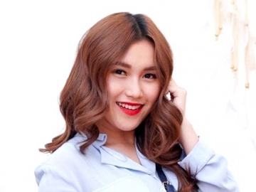 Gowes Sepeda Lagi, Ayu Ting Ting Pakai Legging Senada Warna Kulit Bikin Salfok