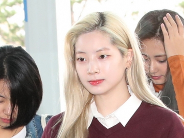 Sempat Cosplay Jadi Jin Hingga Sulit Dikenali, Wajah Polos Dahyun Twice di Bandara Bikin Kagum
