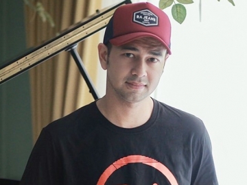 Raffi Ahmad Liburan Tetap ‘Dipenuhi’ Kamera, Munculkan Asumsi Beragam