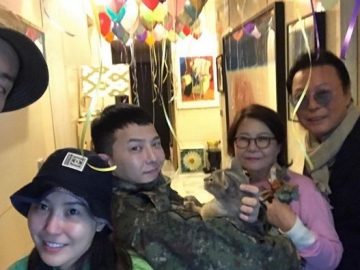 Akhirnya Selesai Wamil, GD Disambut Hangat Keluarga Besarnya Hingga T.O.P