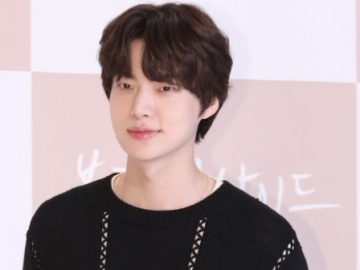'People With Flaws' Rilis Foto Teaser, Wajah Bingung Ahn Jae Hyun Malah Bikin Penasaran