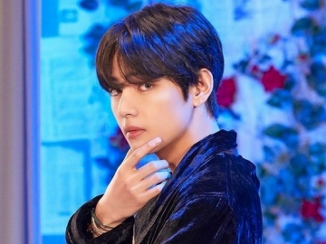  Gemar Pakai Anting Bermodel Punya Wanita, Wajah Tampan V BTS Malah Disebut Karya Seni