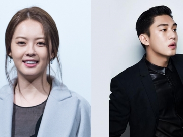 Go Ara Pamer Foto Reuni, Rambut Cepak Putih Yoo Ah In Malah Tuai Sorotan Netter