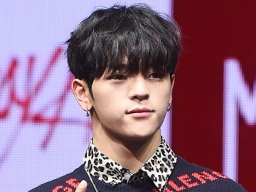  Usai Hengkang Dari Stray Kids, Video Woojin Cover 'So Long' Kembali  Disorot