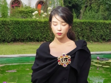 Tidak Sabaran, Intip Lucunya IU Coba Beli Tiket Konsernya Sendiri