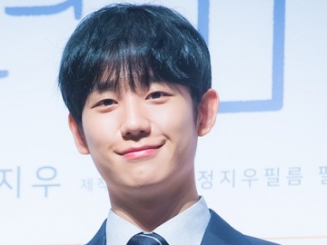Makin Tak Sabar, Jung Hae In Umumkan Tanggal Penayangan Variety Show Terbarunya