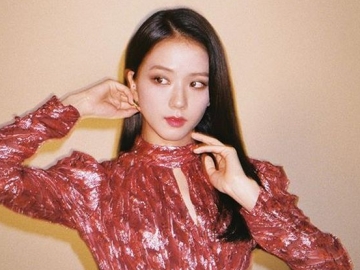 Visual Memukau Tuai Sorotan di Majalah ELLE, Netter Kompak Juluki Jisoo dengan Sebutan Miss Korea