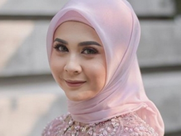 Dibully Gimmick, Kesha Ratuliu Buka-Bukaan Alasan Mendadak Berhijab