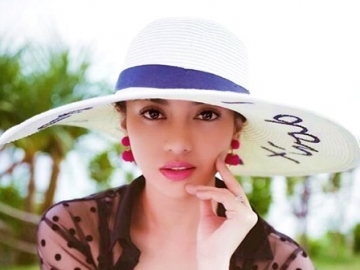 Ririn Ekawati ‘Dikerubung’ Rezeki Selain Materi, Senyum Hingga Paras Awet Muda Jadi Sorotan