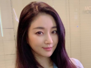 Potret Terbaru Kim Sarang Malah Buat Netter Debat Soal Usia Sang Artis