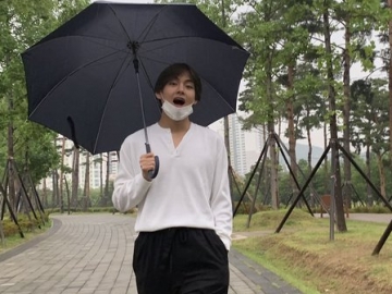 V BTS Miliki Wajah Tampan, Tak Hanya Wanita Para Pria Pun Berhasil Dibuat Tak Berkedip