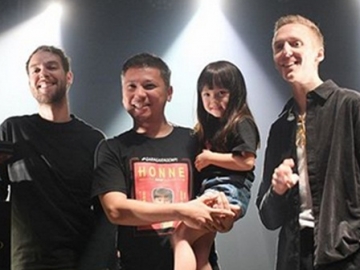 Gading Gemas Unggah Video Gempita Ketemu Honne, Komentar Gisel Malah Dihujat