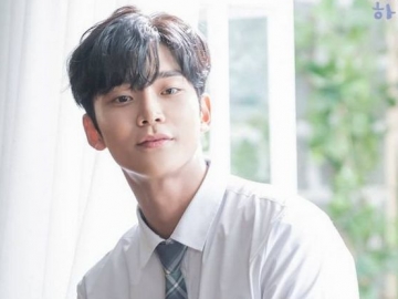 'Extraordinary You' Tamat, Rowoon Masih Merasa Tak Percaya dan Ungkap Adegan Favorit
