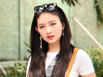 Biasa Girly, Natasha Wilona Bergaya Sporty ‘Modal’ Kaos dan Hotpants Tak Lagi Undang Pujian?