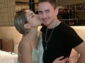  Begini Awal Kemesraan Antara Nikita Mirzani Dan Jorge Lorenzo