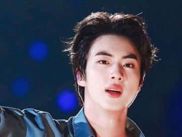 Terlalu Tampan, Jin BTS Sampai Bikin Fans Indonesia Trendingkan Kata Ini
