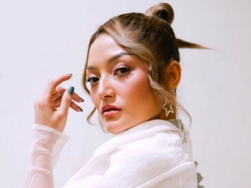 Kemenangan Siti Badriah di 'AMI Awards' 2019 Dinilai 'Ganjal', Ada yang Salah?