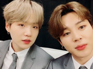  Jimin BTS Asyik Main Walkie Talkie, Puji Suara Suga Seksi Bikin Salah Tingkah 