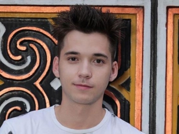 Wajah Bete Anak Bungsu Stefan William Malah Bikin Kesengsem dan Sederet Artis Gemas, Seperti Apa?