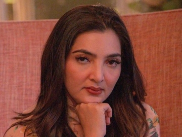 Tatapan Ashanty Makin Sayu Saat Promosikan Korset, Decak Kagum Malah Menggema