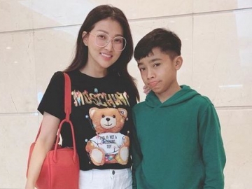 Butuh Waktu Bagi Betrand Peto untuk 'Lepas' dari Sang Bunda, Sarwendah Merasa Kewalahan?