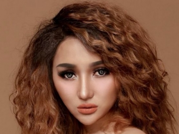 Sanding Pacar Tampil dengan Gaya Boyish, Lucinta Luna Malah Tuai Ucapan Syukur Disebut Insaf