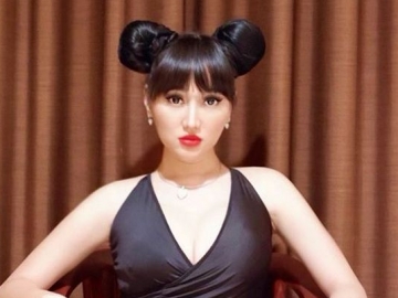 Tampil Memukau Bak Putri, Lucinta Luna Pede Sebut Diri 'Miss Universe 2019' Auto Dicecar Makian?