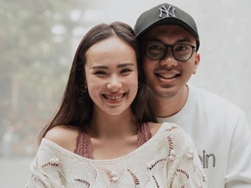 Pamela Bowie Dilamar Kekasih, Fakta Usia Jalinan Asmara Tak Terduga