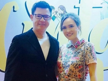 Rayakan 8 Tahun Pernikahan, Shandy Aulia Bagikan Video Ini Malah Tuai Keharuan