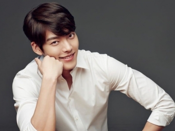 Kim Woo Bin Dikabarkan Tinggalkan Agensi Yang Setia Menunggu, Begini Tanggapan Staf