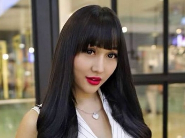 Bersih dari Hujatan, Lucinta Luna Dipuji Bak Boneka Saat Pamer Foto Close Up Ini