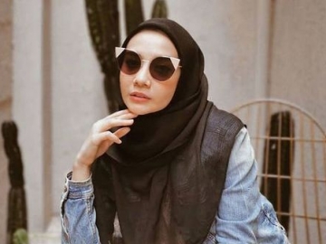 Zaskia Sungkar Singgung Soal Kesalahan Kala Pamer Foto Bareng Bella, Ungkit 'Kasus' dengan Raffi?