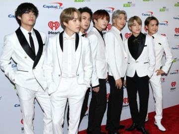 Lagu 'Boy With Luv' BTS Sukses Duduki Peringkat ke-37 Billboard's Top 100 Best Songs of 2019