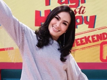 Terus Dicecar Komentar Netizen ‘Sotoy’, Iis Dahlia Kode Keras Bakal Ambil Jalur Hukum?