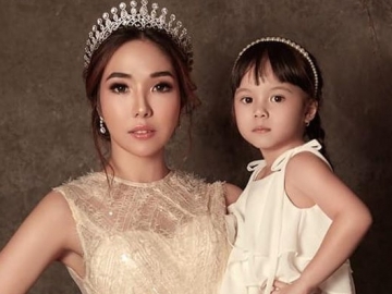 Gisella Pamer Video Gempita Asyik Nyanyi, Aksi Betulkan Pengucapan Bahasa Inggris Bikin Gemas