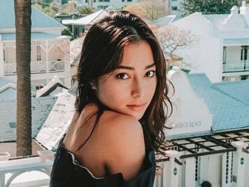 Nikita Willy Pakai Handuk Kimono Biarkan Paha Mulus 'Ngintip', Seruan Kerinduan Bergema