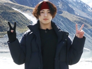 Jungkook BTS Pakai Kaus Lengan Pendek, Tato Akhirnya Terungkap