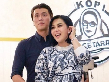 Nyaris Setahun Nikah, Syahrini Akui Bakal Gelar Resepsi Lagi di Tahun Mendatang Bikin Geleng-Geleng