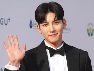 Lama Tak Update Instagram Stories, Ji Chang Wook Kejutkan Fans Unggah Video Merokok