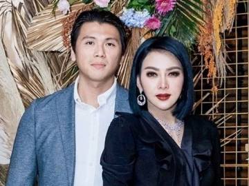 Niat Hibur Suami, Kelakuan Syahrini Malah Dibilang Mirip Orang 'Stres'