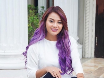 Aurel Hermansyah Punya 2 Ibu, Siapa yang Dapatkan Ucapan 'Selamat Hari Ibu' Lebih Dulu?