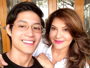 Tamara Bleszynski Tambah Usia, Teuku Rassya Pilih Pajang Foto Sang Ibu Berhijab Bikin Haru