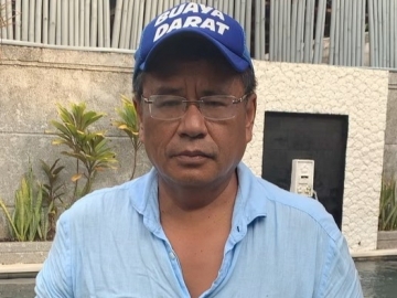 Hotman Paris Sindir Negara Asing Yang Diduga Setor Sampah Plastik Ke Indonesia