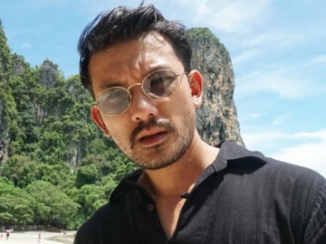 Santuy Unggah Sketsa Kece, Rio Dewanto Banjir Tittipan Salam Untuk Ratna Sarumpaet