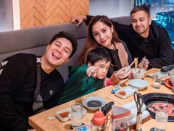 Foto Ini Jadi Bukti Putra Baim Wong dan Raffi Ahmad Bak Pinang Dibelah Dua, Setuju?