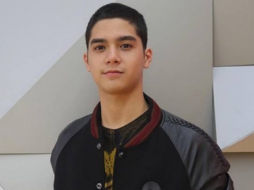 Al Ghazali Pakai Peci Kawal Kebebasan Ahmad Dhani, Ratusan Warga Bertumpah Ruah