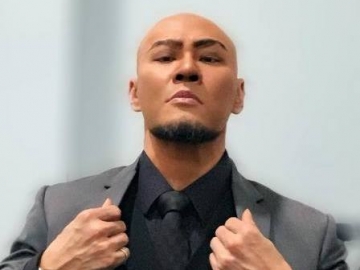 Deddy Corbuzier Pamer 'Aurat' Perlihatkan Otot 'Brutal', Dua Angka Mungil Terpampang Bikin Geger