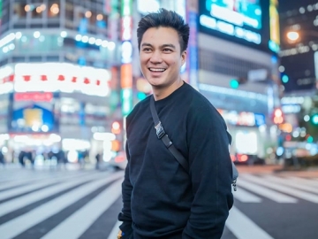 Baim Wong Bagikan Momen Manis Bareng Jagoan Kecil di Malam Tahun Baru 2020