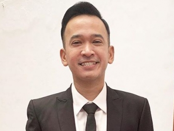 Meski Sedang Asyik Liburan di Roma, Ruben Onsu Tetap Bantu Korban Banjir