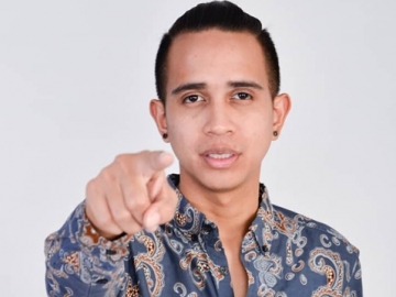 YouTuber Andovi da Lopez Sindir Musibah Banjir dengan Cara Unik